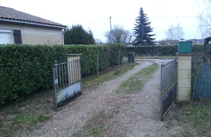 Marmande villa T3 avec jardin et abri voiture actuellement louée — photo 2