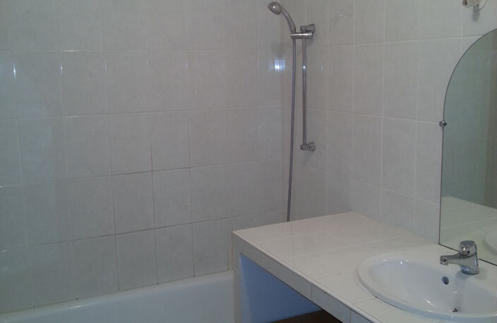 Marmande villa T3 avec jardin et abri voiture actuellement louée — photo 4