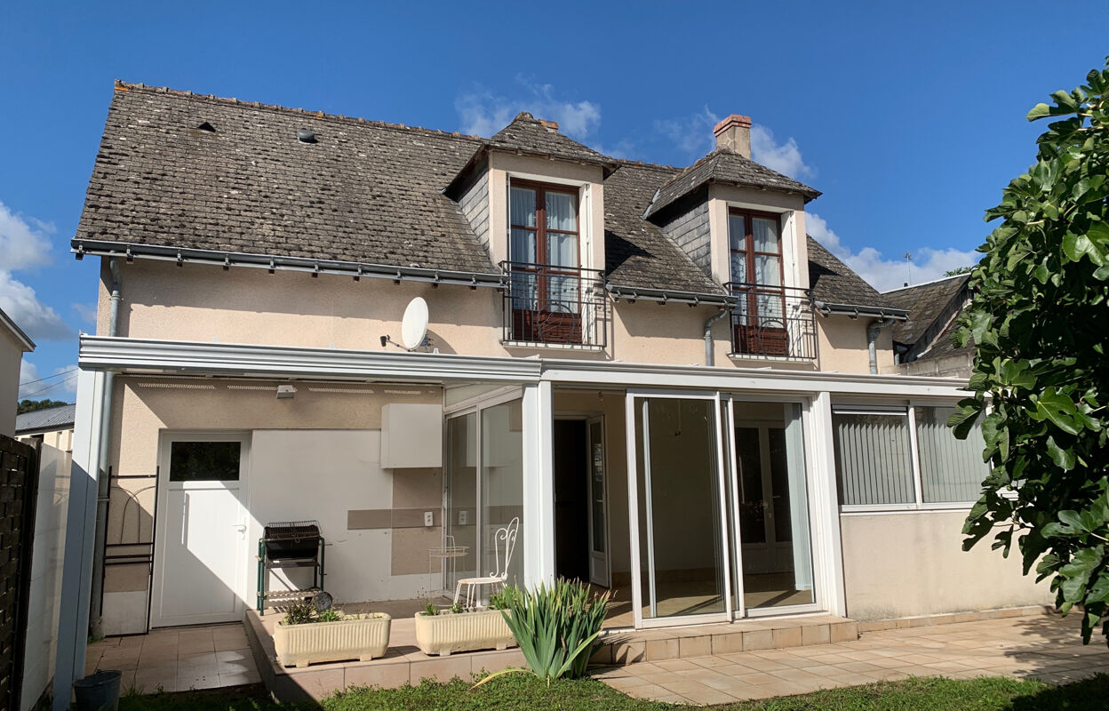 maison 11 pièces 217 m2 à vendre à Vernou-sur-Brenne (37210)