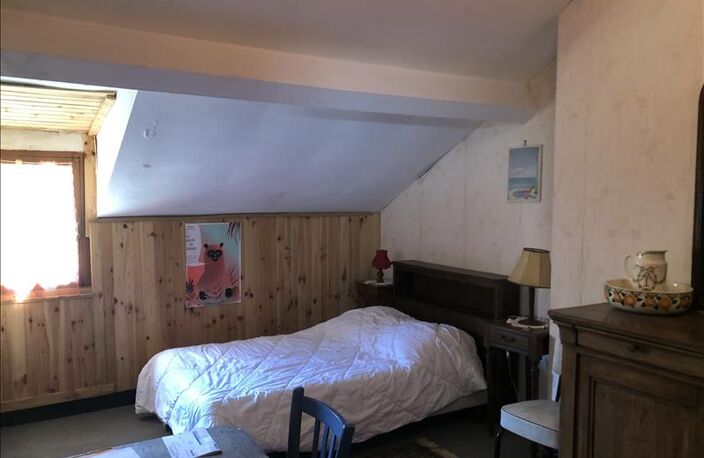 Maison en pierre de 3 pièces principales — photo 5
