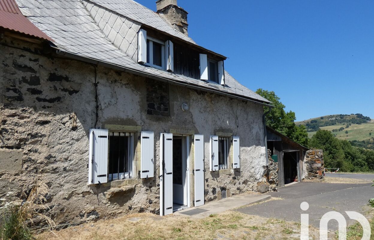 maison 4 pièces 85 m2 à vendre à Vèze (15160)