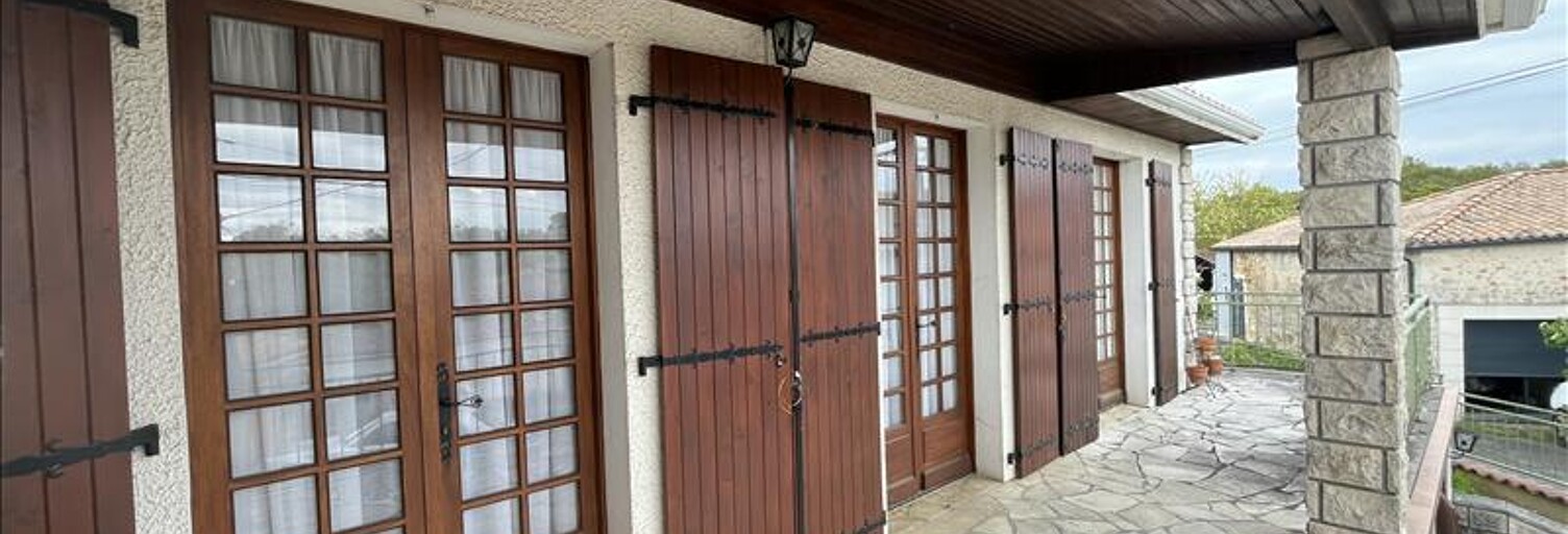 Maison 4 Pièces 78 m² à vendre à La Rochefoucauld-en-Angoumois (16110)