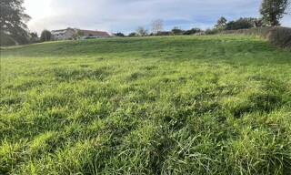 Terrain  1774 m² à vendre à Vaux (03190)