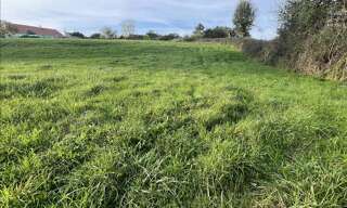 Terrain  1774 m² à vendre à Vaux (03190)