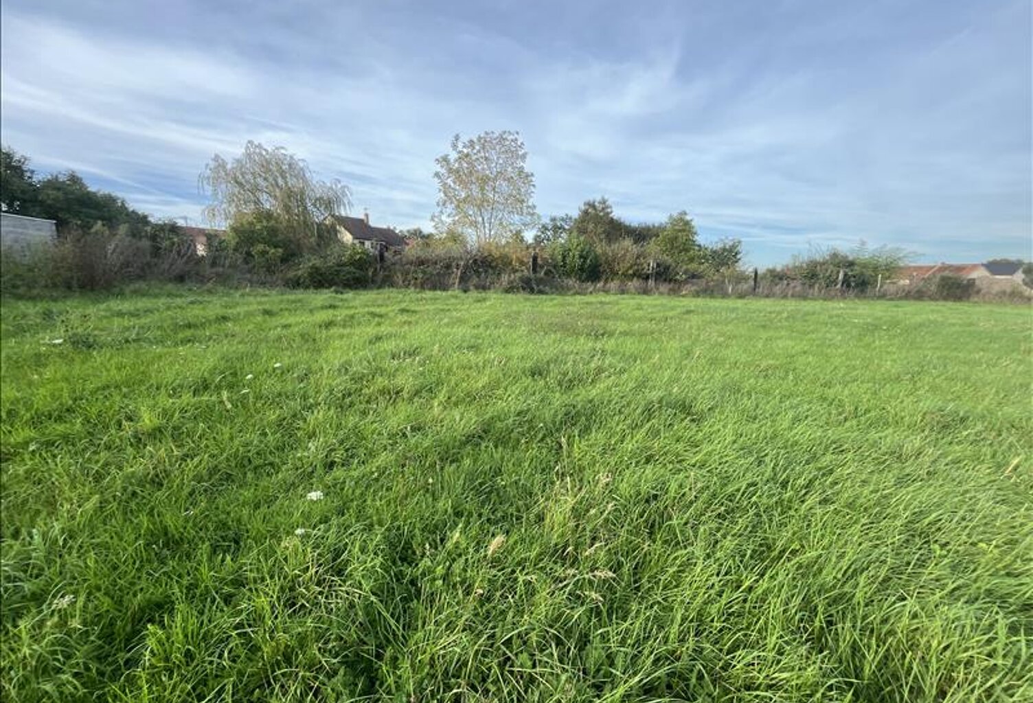 Terrain à bâtir de 0 pièces principales — photo 1
