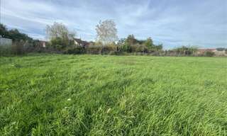 Terrain  2049 m² à vendre à Vaux (03190)