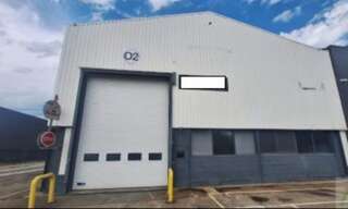 Commerce  350 m² à louer à Pontcharra (38530)