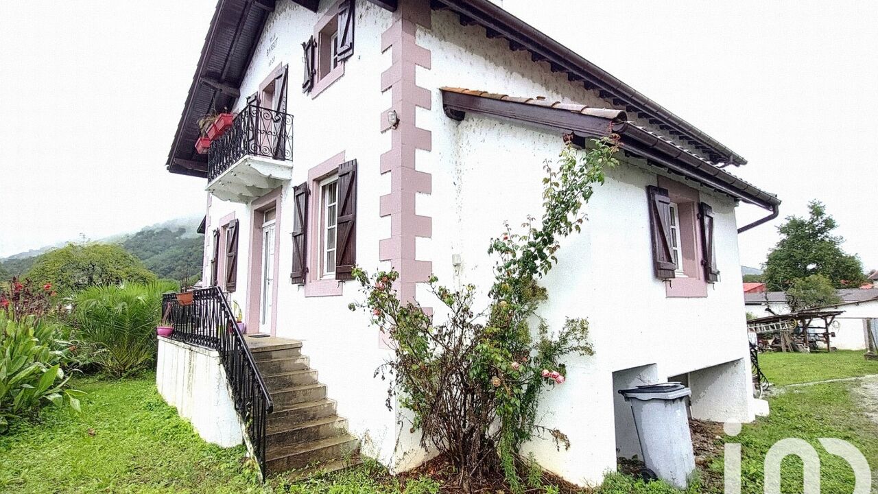 maison 6 pièces 160 m2 à vendre à Uhart-Cize (64220)