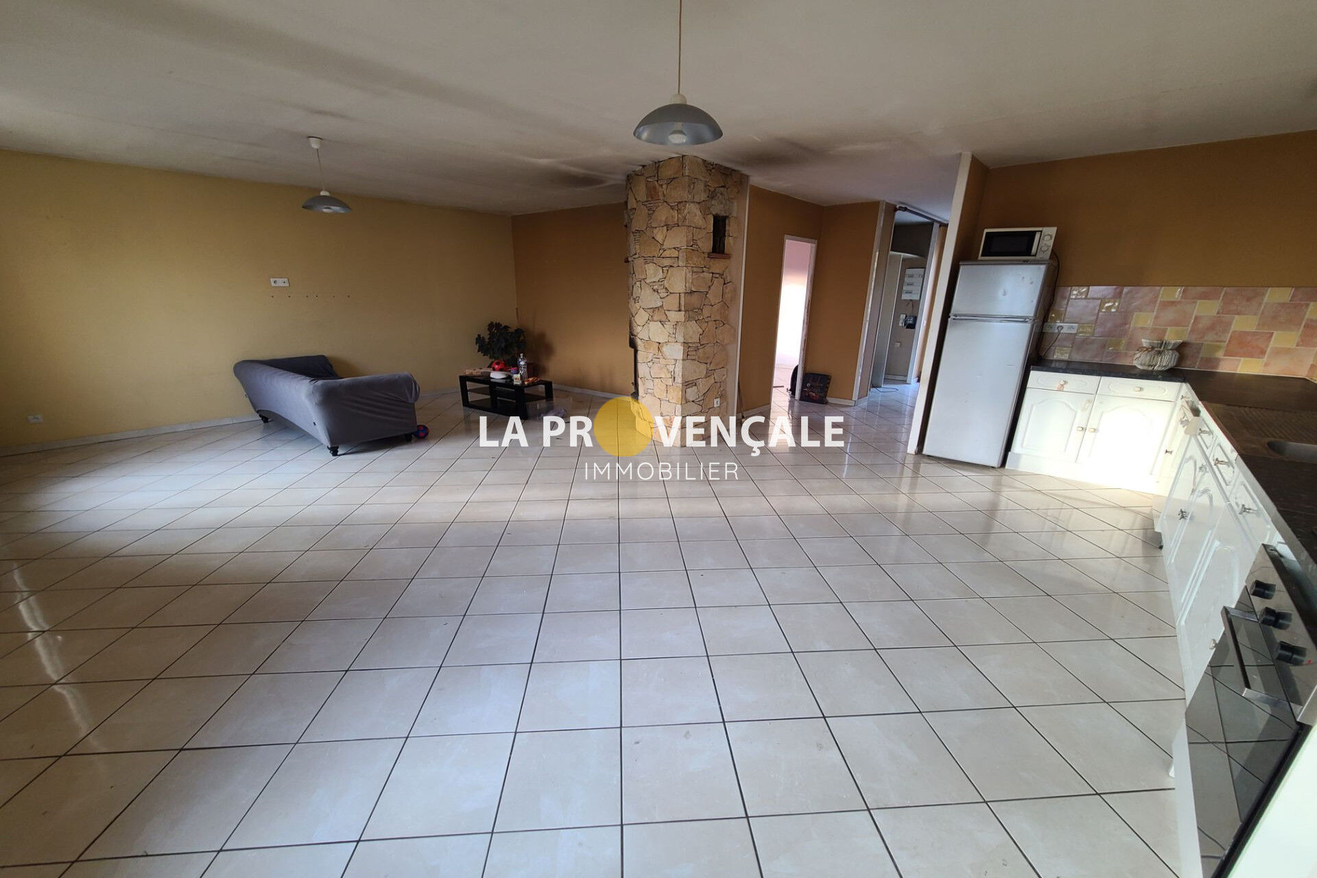 Appartement 2 pièces  à vendre Pourrières 83910