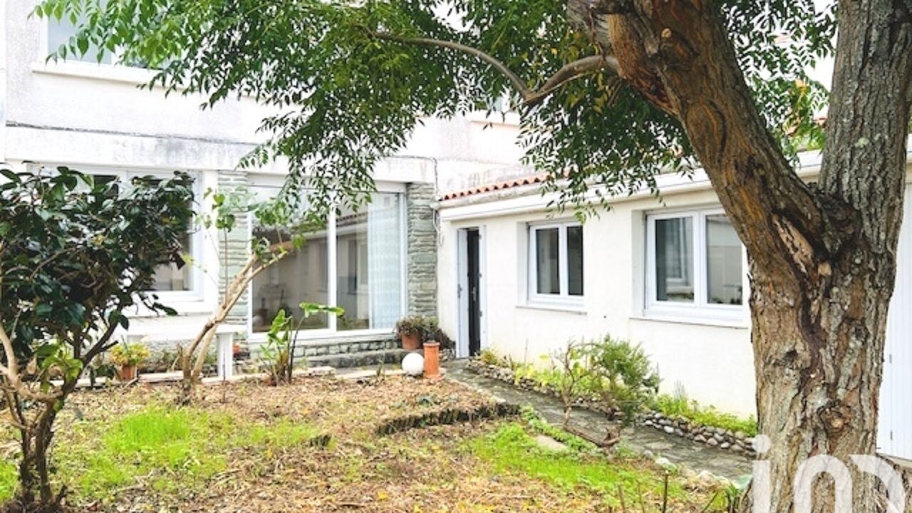 maison 5 pièces 114 m2 à vendre à L'Île-d'Olonne (85340)