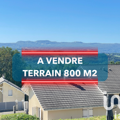 Terrain 800 m²