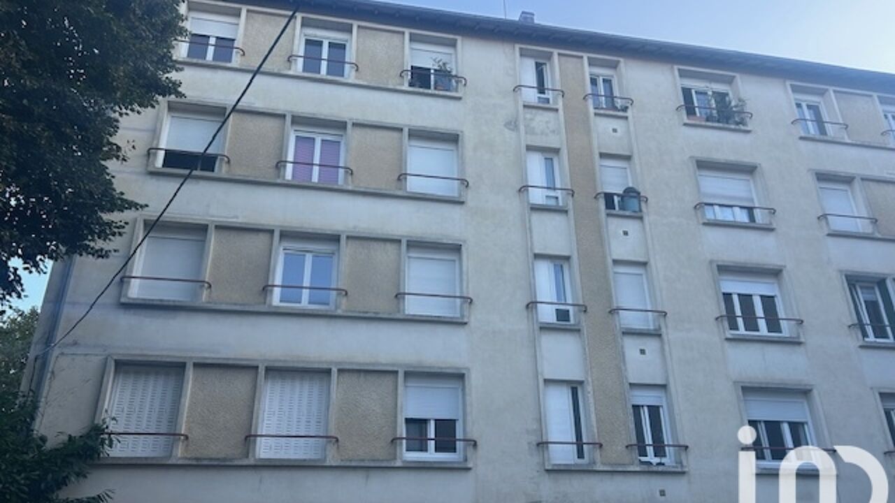 appartement 3 pièces 55 m2 à vendre à Montluçon (03100)