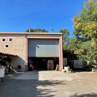 Commerce  339000 €