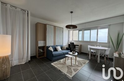 location appartement 750 € CC /mois à proximité de Rivedoux-Plage (17940)