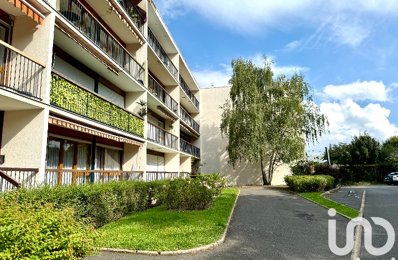 vente appartement 210 000 € à proximité de La Ville-du-Bois (91620)