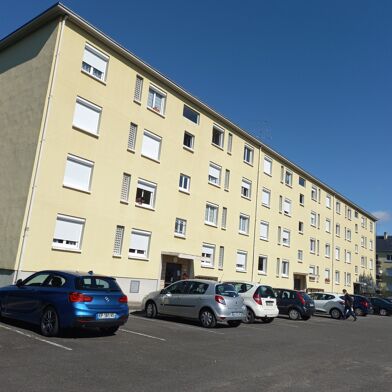 Appartement 4 pièces 498 €