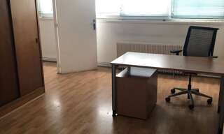 Bureau  32 m² à louer à Morangis (91420)