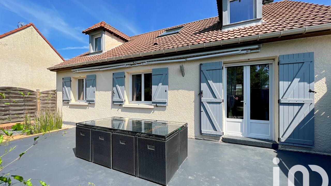 maison 6 pièces 128 m2 à vendre à Crisenoy (77390)