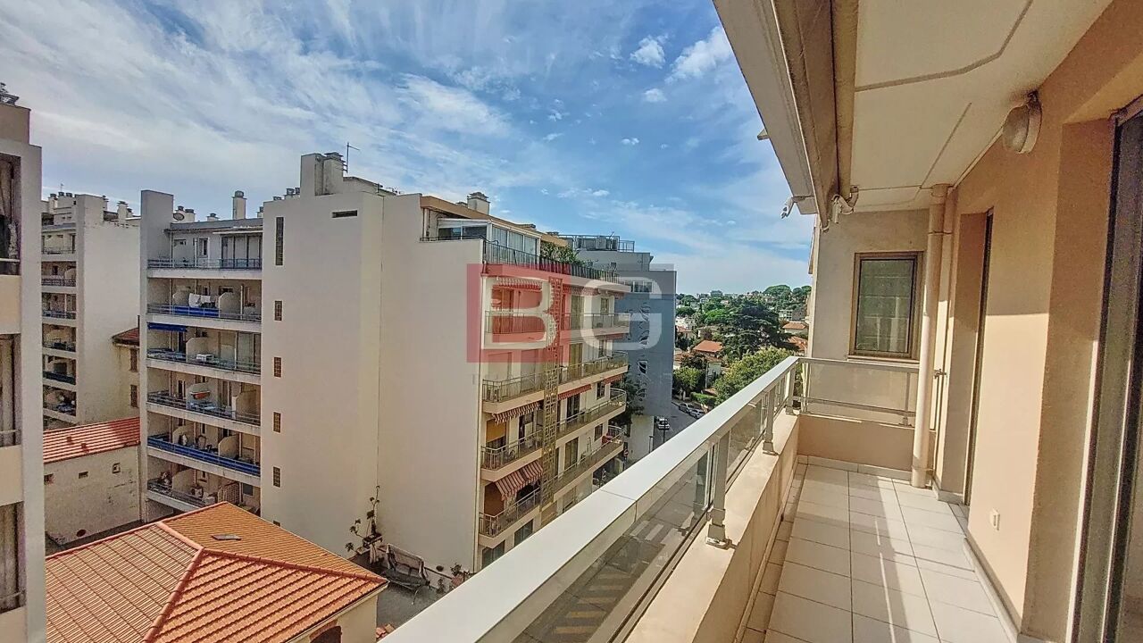 appartement 2 pièces 49 m2 à vendre à Antibes (06600)