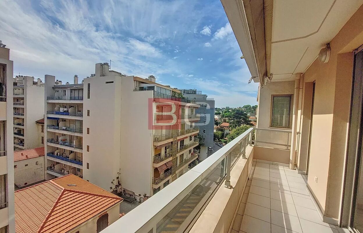 appartement 2 pièces 49 m2 à vendre à Antibes (06600)