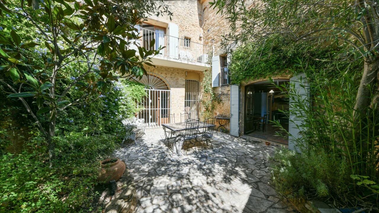 maison 6 pièces 230 m2 à vendre à Uzès (30700)