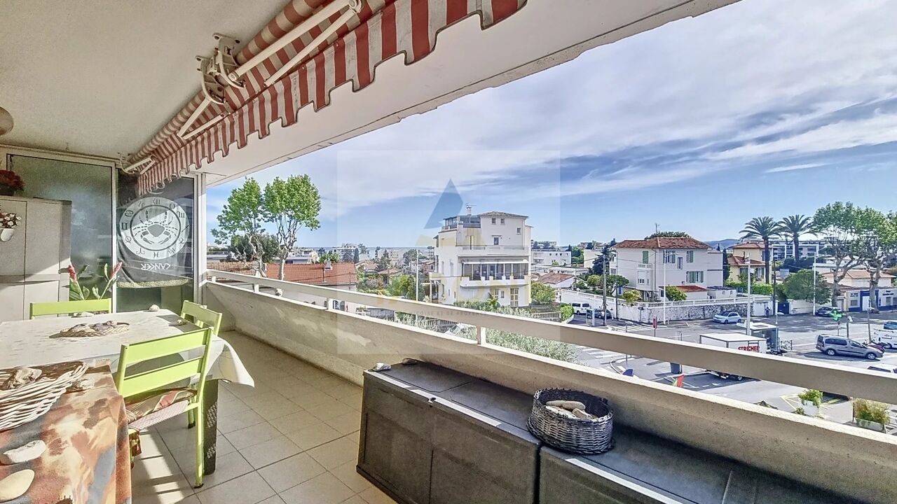 appartement 2 pièces 41 m2 à vendre à Cagnes-sur-Mer (06800)