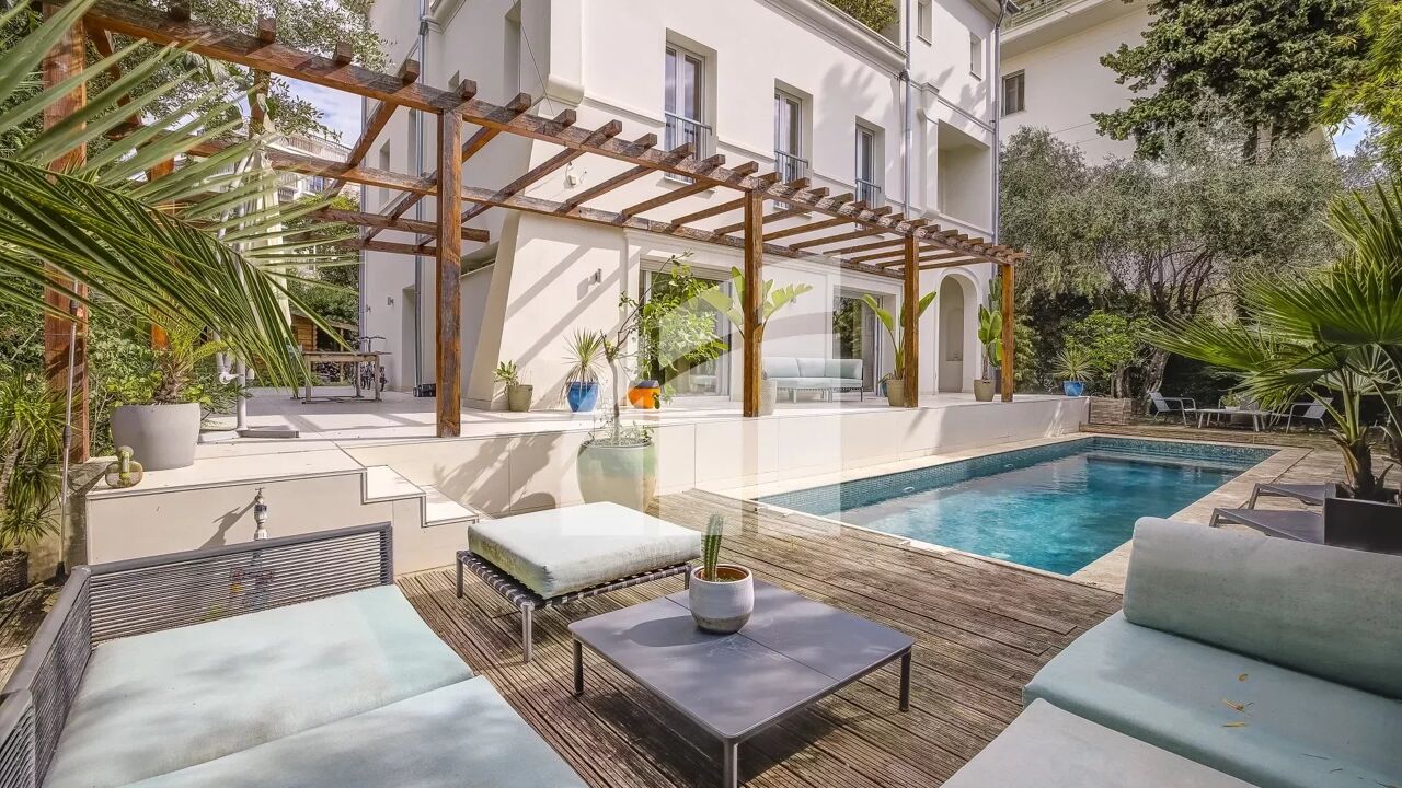 maison 8 pièces 260 m2 à vendre à Nice (06000)