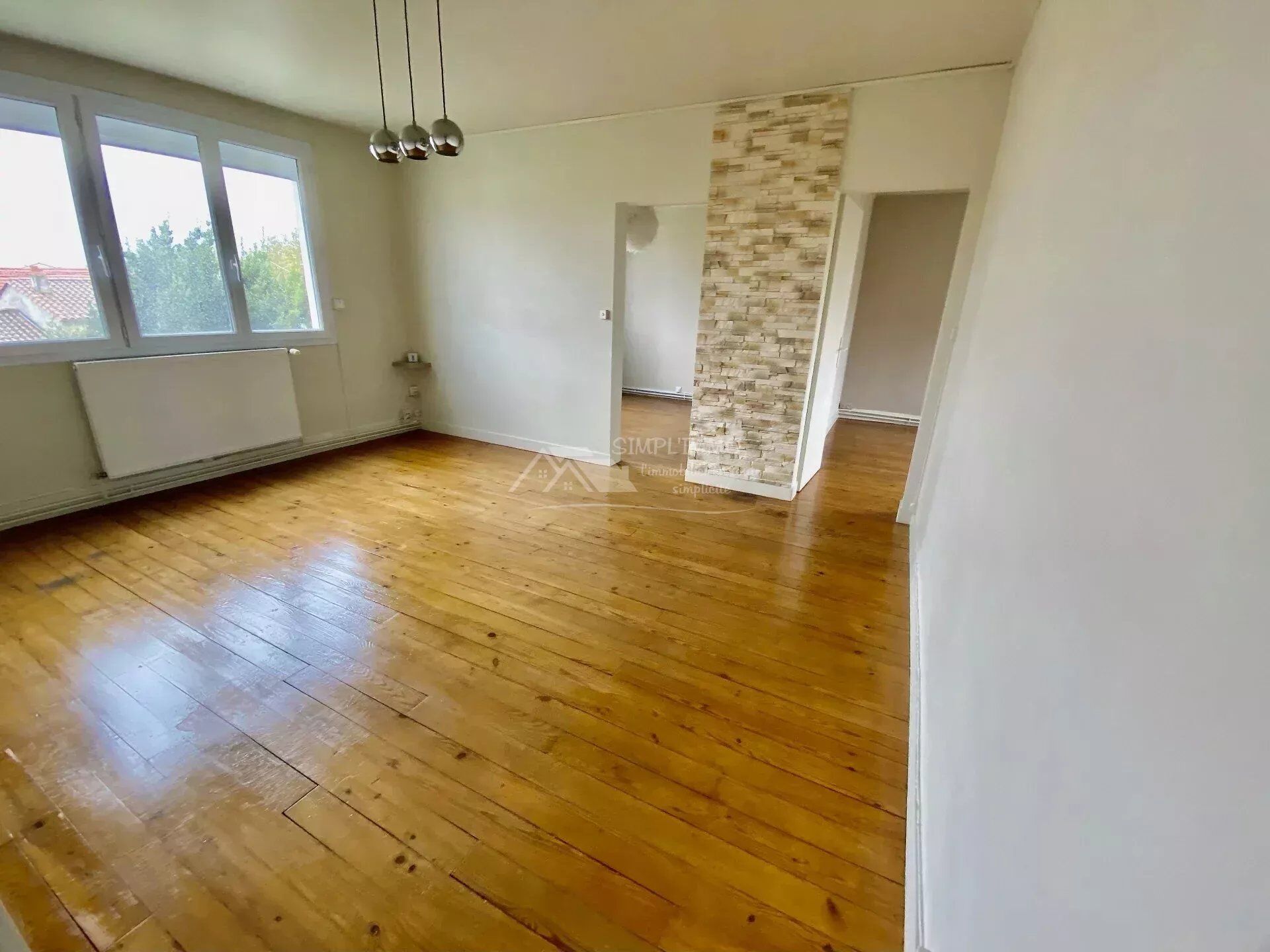 Appartement 4 pièces  à louer Rochefort 17300