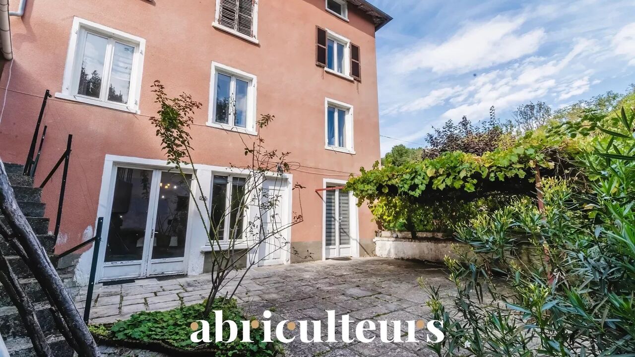 maison 7 pièces 275 m2 à vendre à Courzieu (69690)