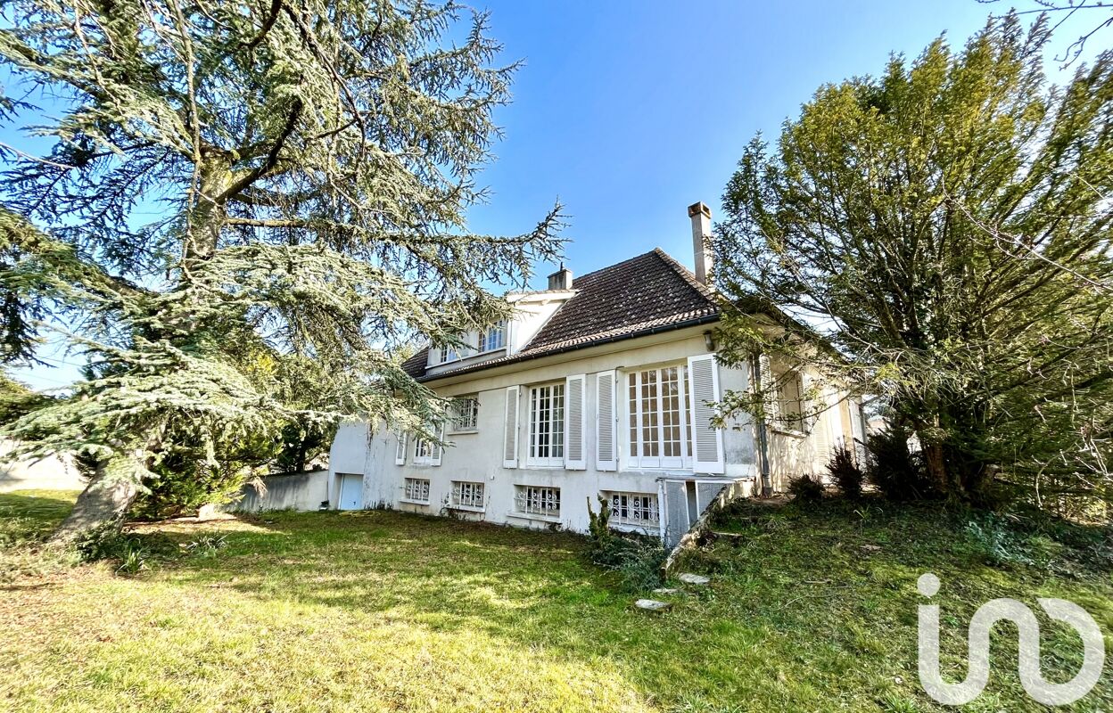 maison 8 pièces 231 m2 à vendre à Veauche (42340)