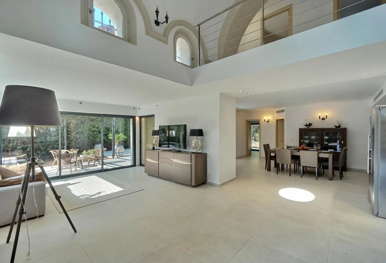 villa atypique cap d'ANTIBES — photo 1