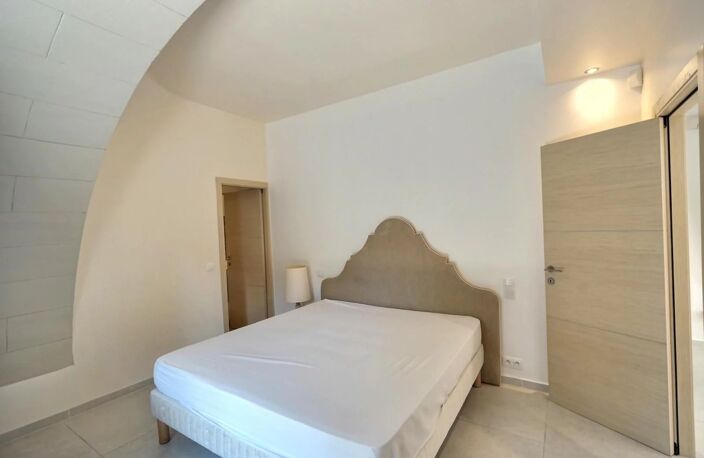 villa atypique cap d'ANTIBES — photo 2