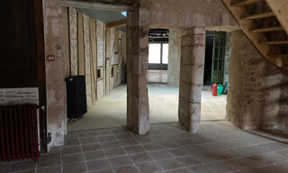 Immeuble  176 m² à vendre à Ruffec (16700)