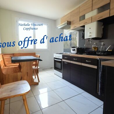 Appartement 4 pièces 77 m²