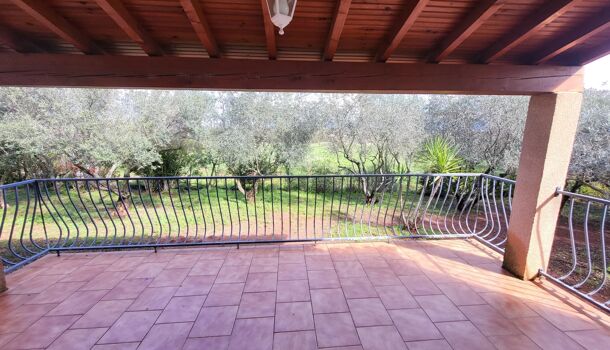 Villa / Maison 4 pièces  à vendre Luc (Le) 83340