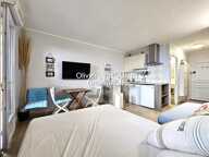 STUDIO VUE ME DANS RESIDENCE AVEC PISCINE — photo 4