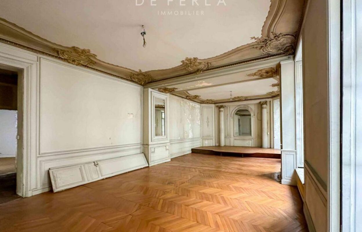 appartement 6 pièces 221 m2 à vendre à Paris 8 (75008)