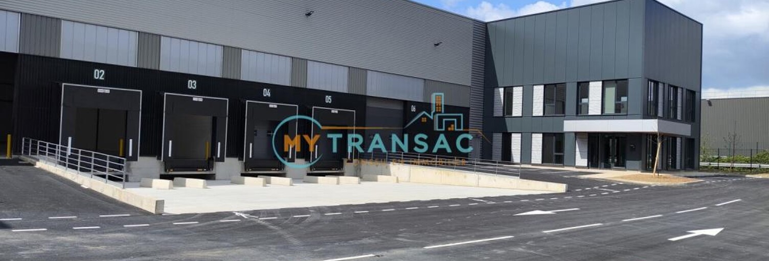 Local industriel  1732 m² à louer à La Courneuve (93120)