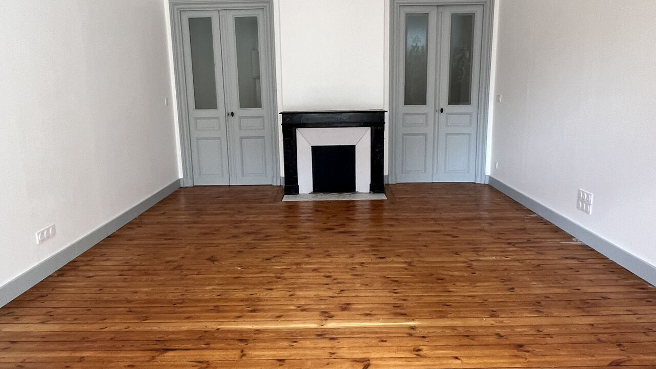 appartement 4 pièces 114 m2 à vendre à Nîmes (30000)