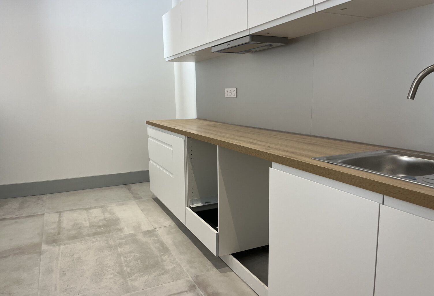 Nîmes - Quartier Carnot : Superbe appartement P4 entièrement — photo 1
