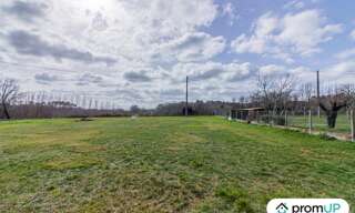 Terrain  1880 m² à vendre à Saint-Léon-sur-l'Isle (24110)