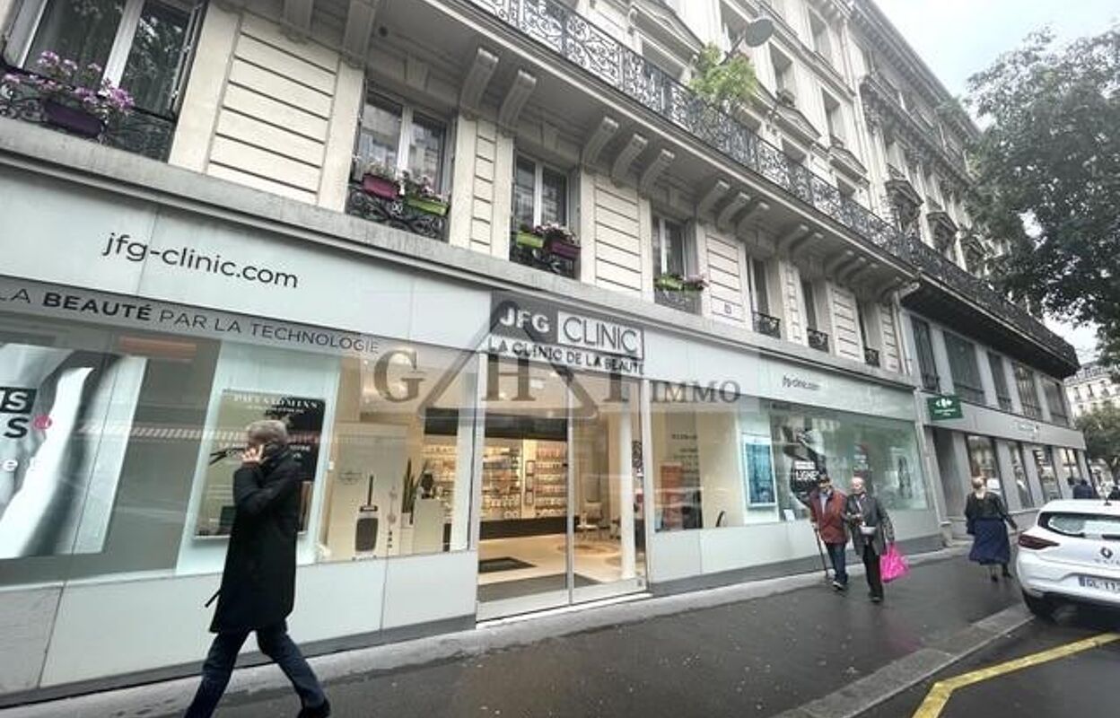 commerce  pièces 147 m2 à louer à Paris 9 (75009)