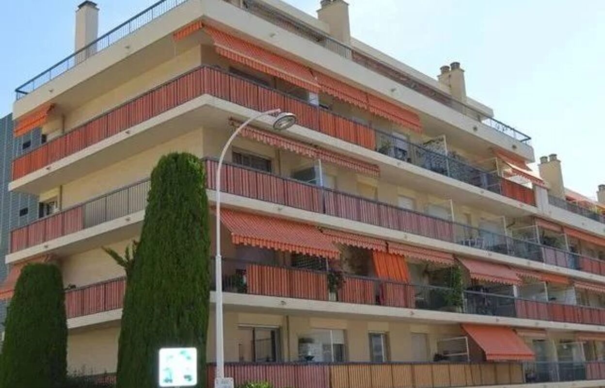 appartement 3 pièces 68 m2 à vendre à Nice (06100)