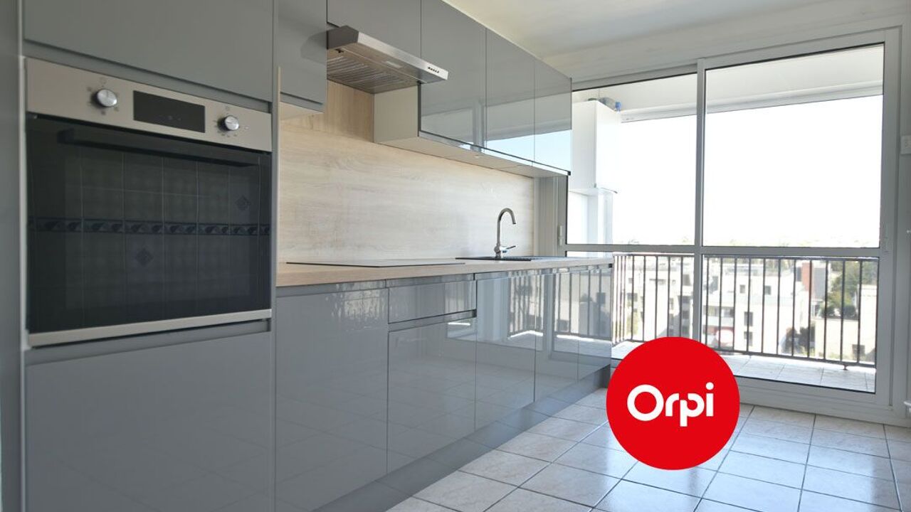 appartement 4 pièces 84 m2 à vendre à Saint-Priest (69800)