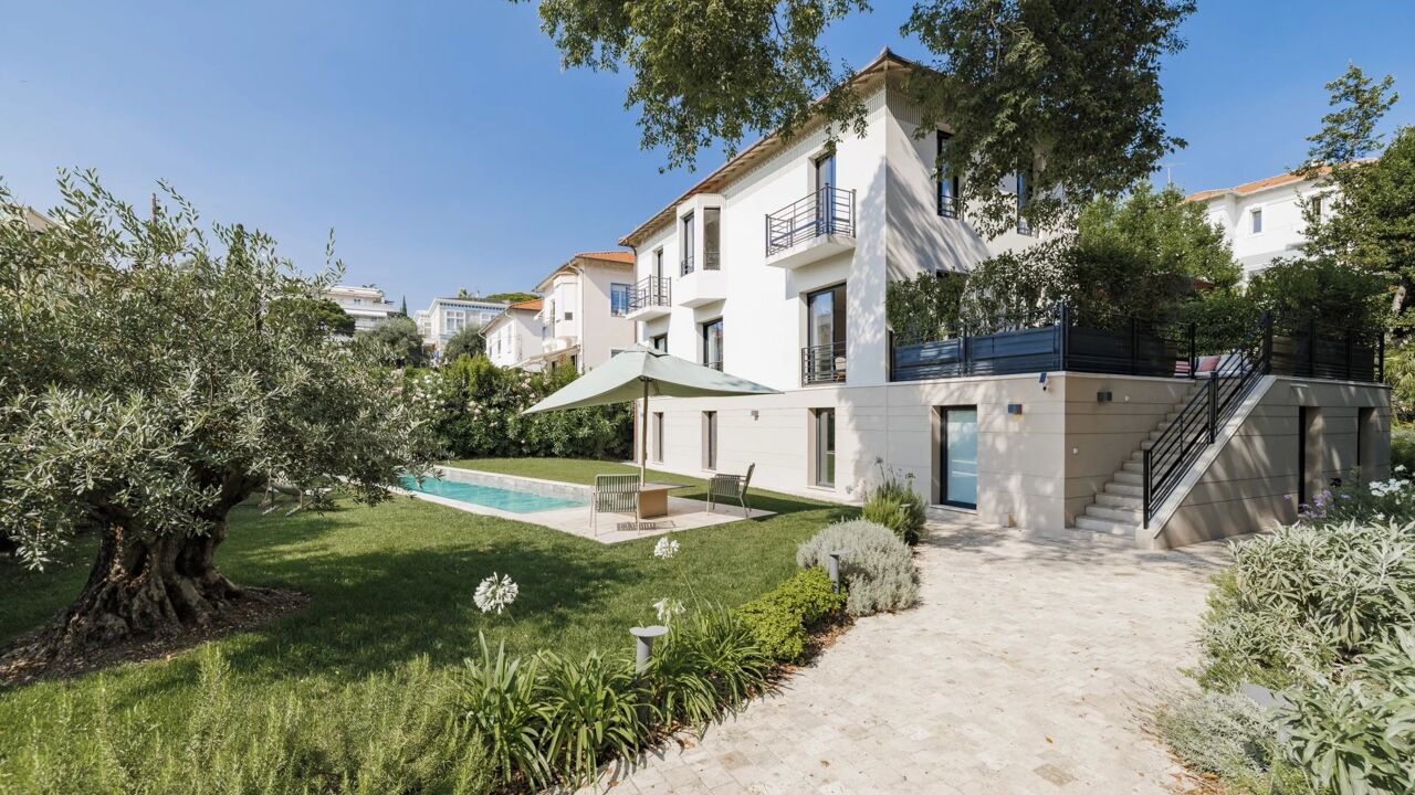 maison 7 pièces 270 m2 à vendre à Nice (06000)