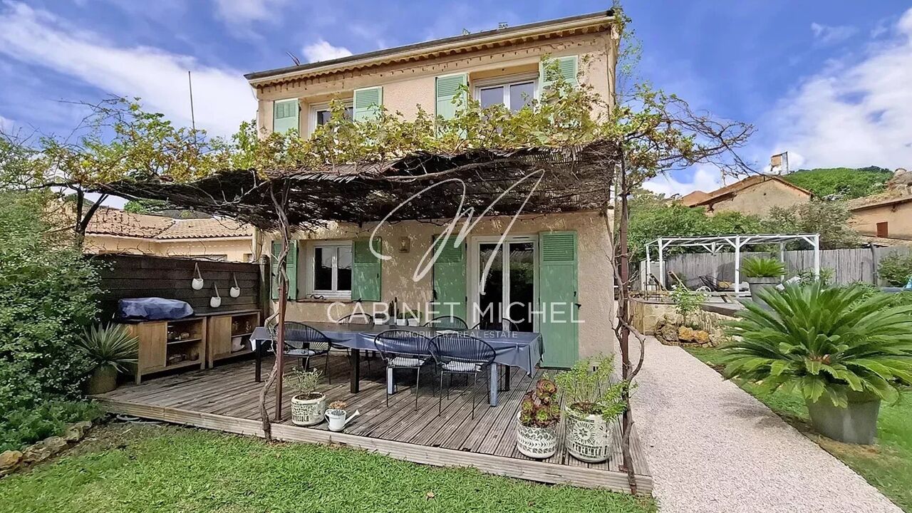 maison 6 pièces 127 m2 à vendre à Le Rouret (06650)