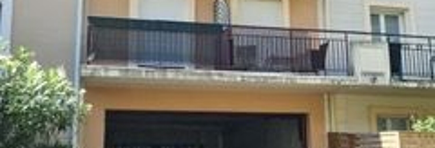 Garage   m² à vendre à Villenave-d'Ornon (33140)