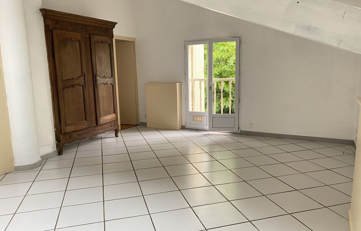 appartement 2 pièces 47 m2 à louer à Uzer (07110)