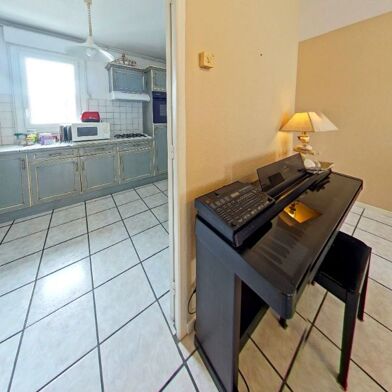 Appartement 3 pièces 99900 €