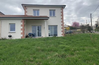 location maison 930 € CC /mois à proximité de Saint-Just-Saint-Rambert (42170)